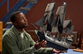 Lego Finally Returns to ‘Pirates of the Caribbean’ With a 2,862-Piece ‘Black Pearl’