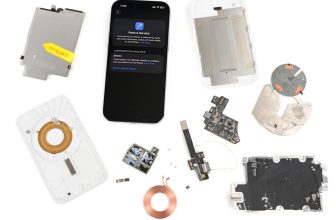 iFixit’s teardown shows the iPhone Air doesn’t sacrifice repairability for thinness