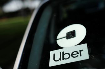 Uber and Lyft drivers in California are able to unionize under new law