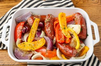 Super Easy Sausage and Peppers